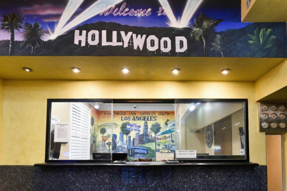 Hollywood Inn Express South Image 32